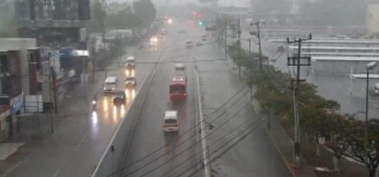 Sigue dejando daños en Campeche las fuertes lluvias