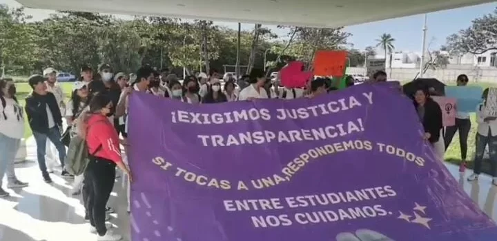 Retrasan juicio de doctor acusado de violación a una estudiante de Campeche