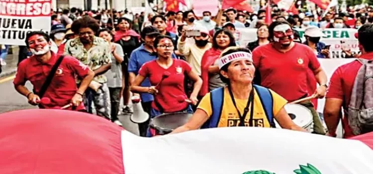 No sacará México a sus diplomáticos de Perú