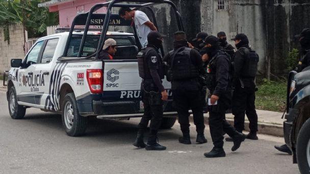 En Campeche Campeche dan de baja a 20 policías  y 50 más son castigados por pedir ”mochadas”