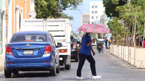 Dependencias de Campeche llaman al cuidado de la salud ante el calor