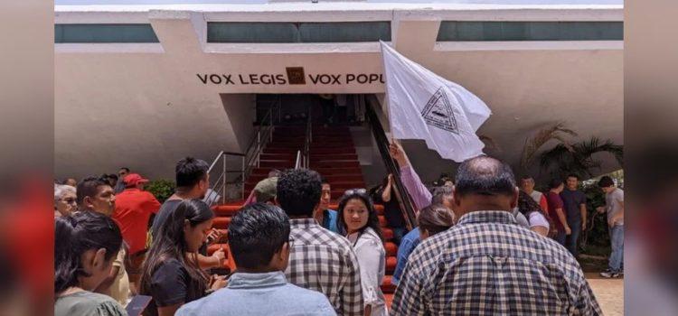 Aprueban nueva Ley de Movilidad y Vialidad en Campeche; causa malestar en transportistas.