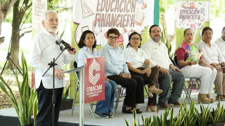 Realizan jornada financiera en Bachilleres de Campeche
