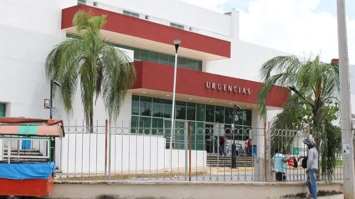Ciudadanos reclaman a diputados por mal servicio de salud en Campeche