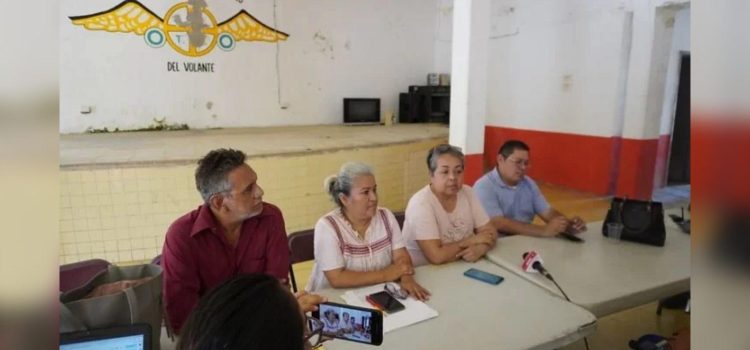 Taxistas de Campeche denuncian presiones en el IET; consideran sumarse a manifestación de policías