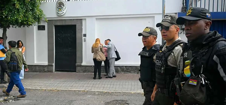 Está Ecuador dispuesto a restablecer relaciones con México