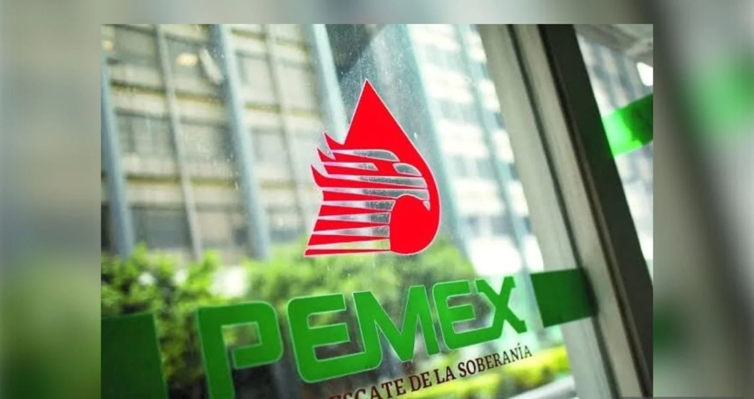 Técnicos petroleros refuerzan organización ante retraso en aumento salarial